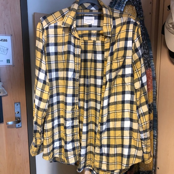 American Eagle Outfitters Tops - super soft flannel!!